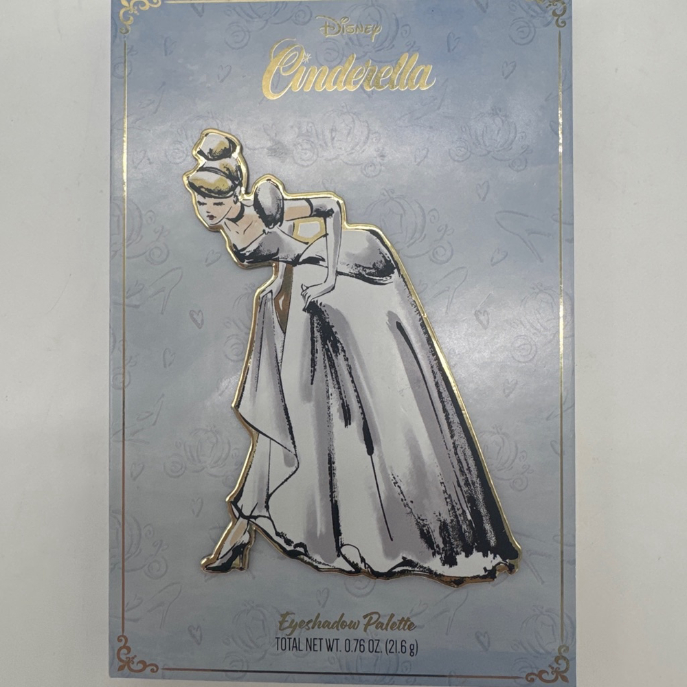 Disney CINDERELLA Eyeshadow Palette 12 Shades